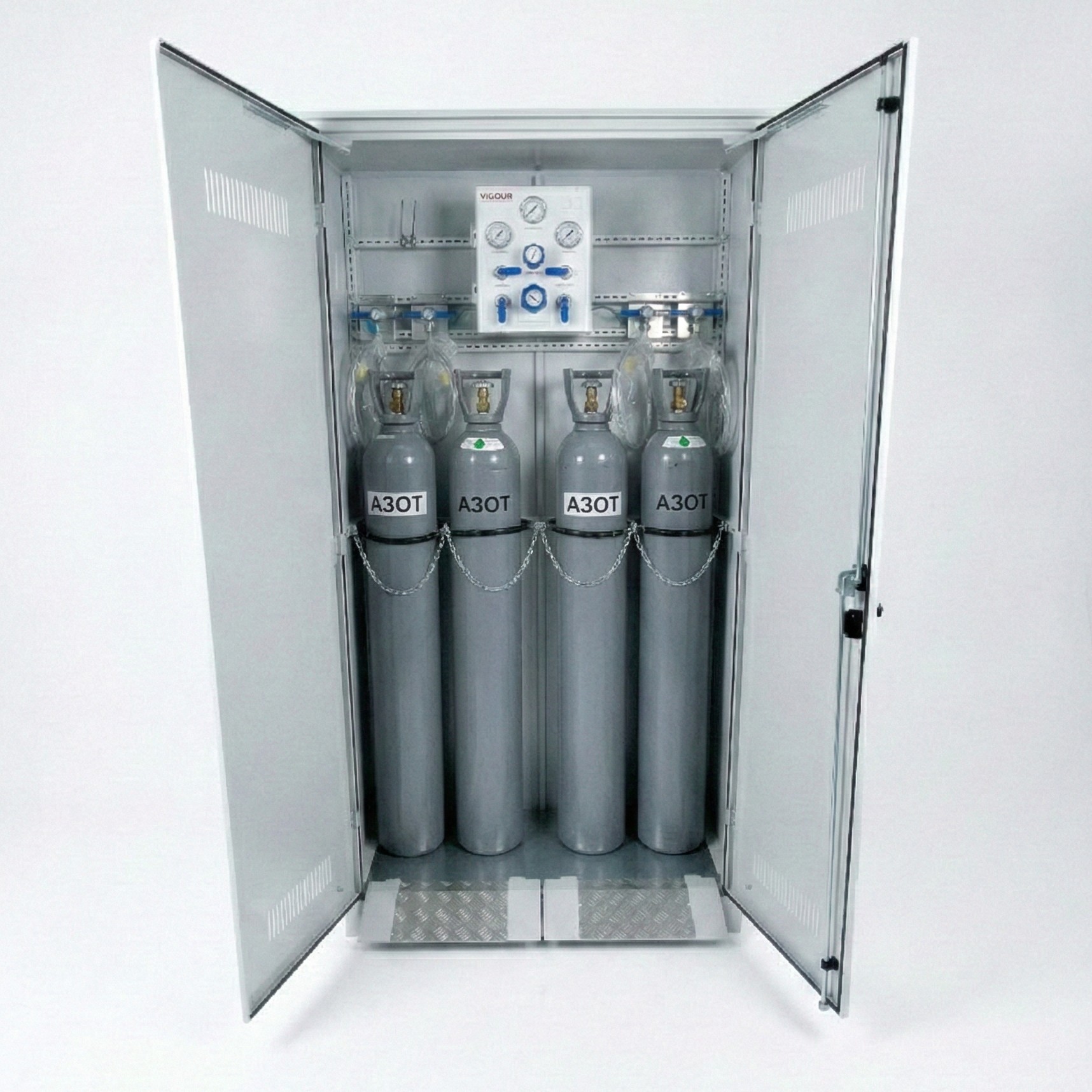 Шкаф ШГБЛ-4 для четырех газовых баллонов